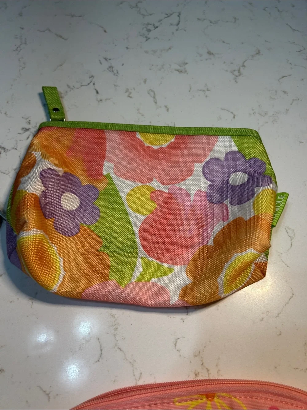 Clinique compact cosmetic